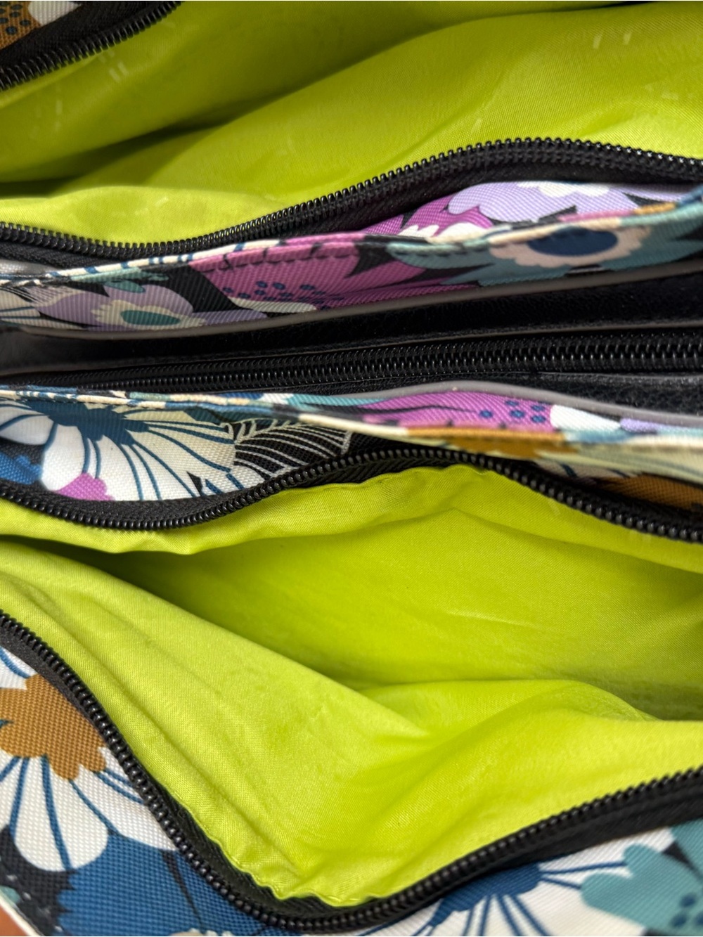 Lily Bloom Maggie Satchel Handbag EUC - Picture 10 of 15
